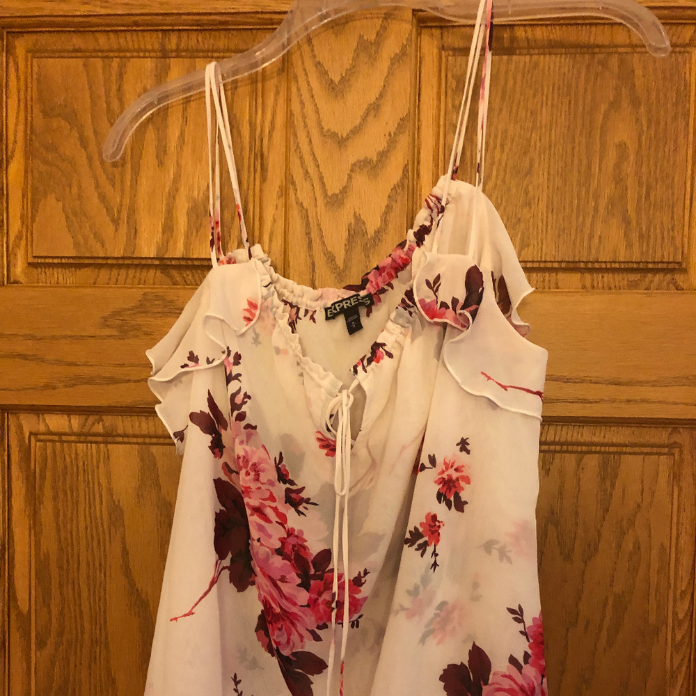 Express Satin Floral Cami, Medium